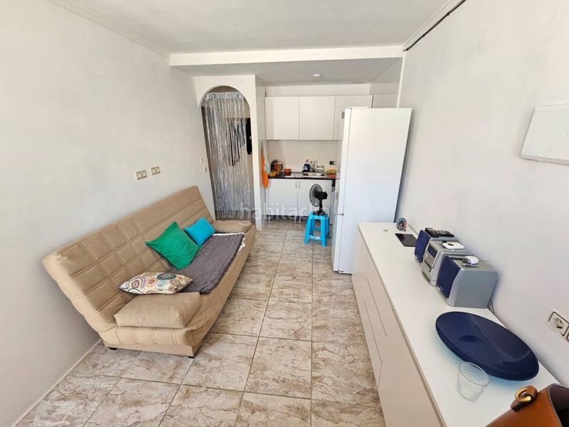 Foto aa82c5bc-0c01-479a-99c0-3bb55779b407. Casa aparellada a San Fulgencio