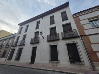 Gebäude  N/a. Edificio residencial en venta en calle de almazán 4, casco histó