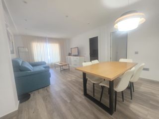 Miete Etagenwohnung  Calle del lirio. Piso para estudiantes