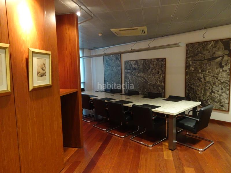 Foto 485d4e23-345e-4fef-bea3-8945937408af. Edificio  en venta en centro peatonal en Centre Granollers