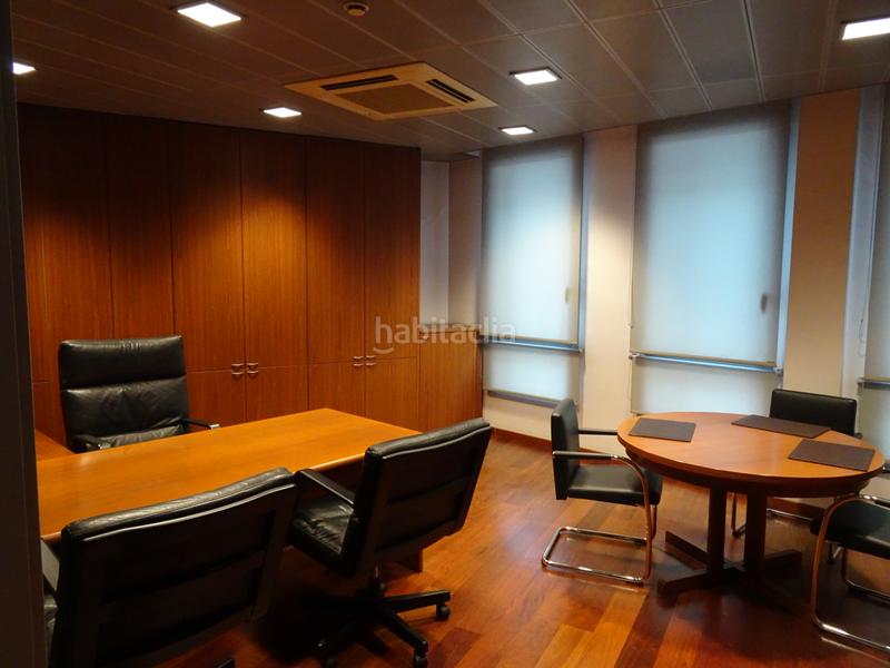 Foto 75edd57d-2263-46b4-b420-3f84193e459a. Edificio  en venta en centro peatonal en Centre Granollers