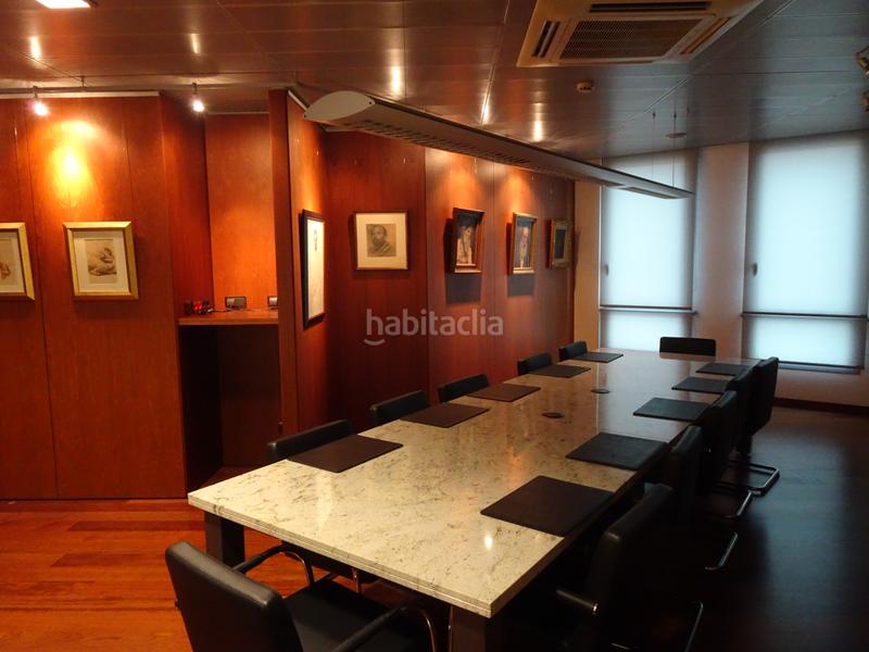 Foto c59e2788-d93a-401e-a84e-194201bb1e4f. Edificio  en venta en centro peatonal en Centre Granollers