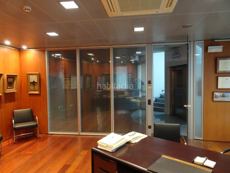 Foto dedc6c4c-f007-457a-b484-79246b20dcb7. Edificio  en venta en centro peatonal en Centre Granollers