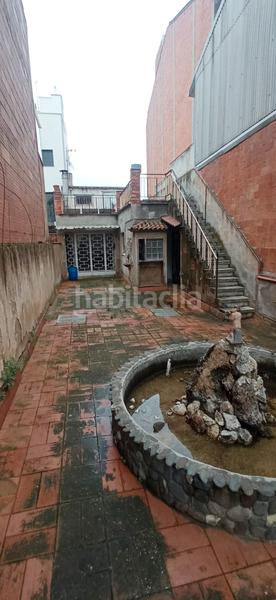 Foto b6b17ff4-fbaa-49c2-b3b9-272f37f21e2d. Casa pareada gran oportunidad de inversión: casa en venta para reforma integral en Granollers