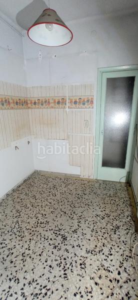 Foto eee86108-a4d5-4656-8cc4-9117d1954630. Casa pareada gran oportunidad de inversión: casa en venta para reforma integral en Granollers