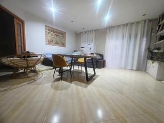 Etagenwohnung  Carrer verge de montserrat