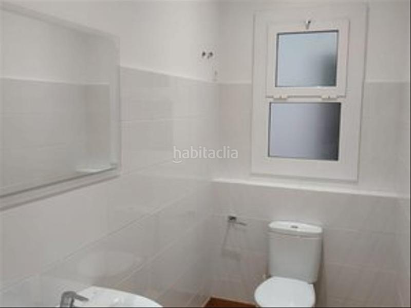 Foto b2f80696-00a8-46ce-8834-2b72e3667b09. Miete büro mit heizung in Centre Granollers