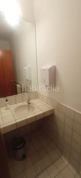 Foto 7f972b3d-4854-48e4-a41b-70d1e85fbf47. Local commercial avec chauffage dans Centre Granollers