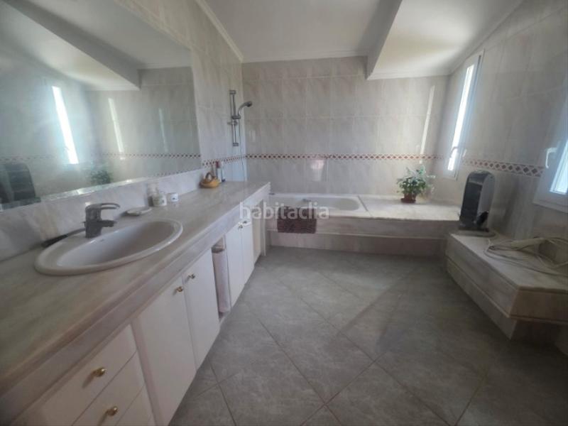 Foto 14286cb6-cf6f-49a8-abc4-fb56a65210fb. Maison avec cheminée chauffage parking dans Santa Eulàlia de Ronçana