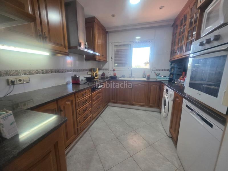 Foto 8fda5b70-ed2e-41e0-b4aa-a2d3d84a2405. Maison avec cheminée chauffage parking dans Santa Eulàlia de Ronçana