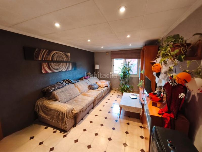 Foto f33ceb64-aebf-4485-aa2e-9444173b6b36. Flat in Can bassa Granollers
