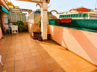 Penthouse in Sant miquel. Ático en venta en granollers con terraza, 4 habitaciones y grand