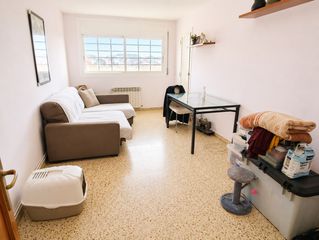 Piso en Ponent. Tu nuevo hogar en ponent: espacio, luz y posibilidades