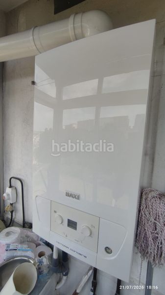 Foto 1bb3c1a6-8461-4eab-8a37-a22c480d2a78. Casa amb calefacció a Mesoiro Coruña (A)