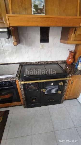 Foto 723481d7-2cc4-453c-a8b6-6255cedc3b30. Casa amb calefacció a Mesoiro Coruña (A)
