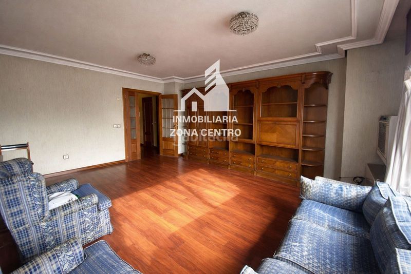 Foto 7cdf2a33-329a-4a5a-8f18-b6ad164f8a43. Pis amb aparcament a Centro Palencia