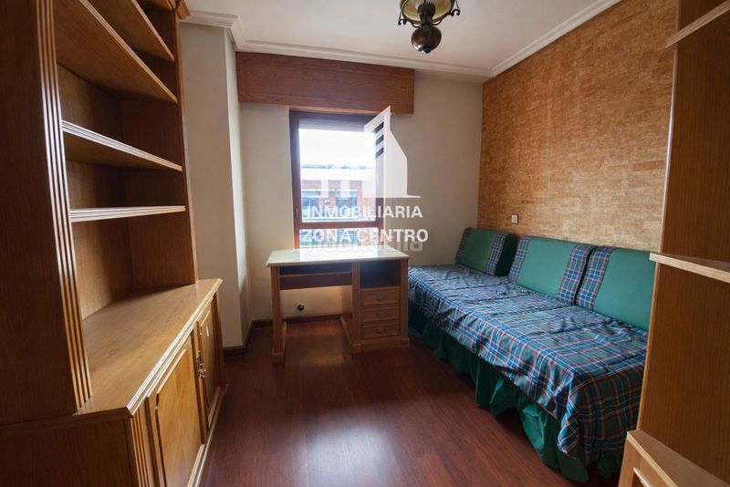 Foto aa0f1a52-702d-4919-b828-41ad3d40c175. Pis amb aparcament a Centro Palencia