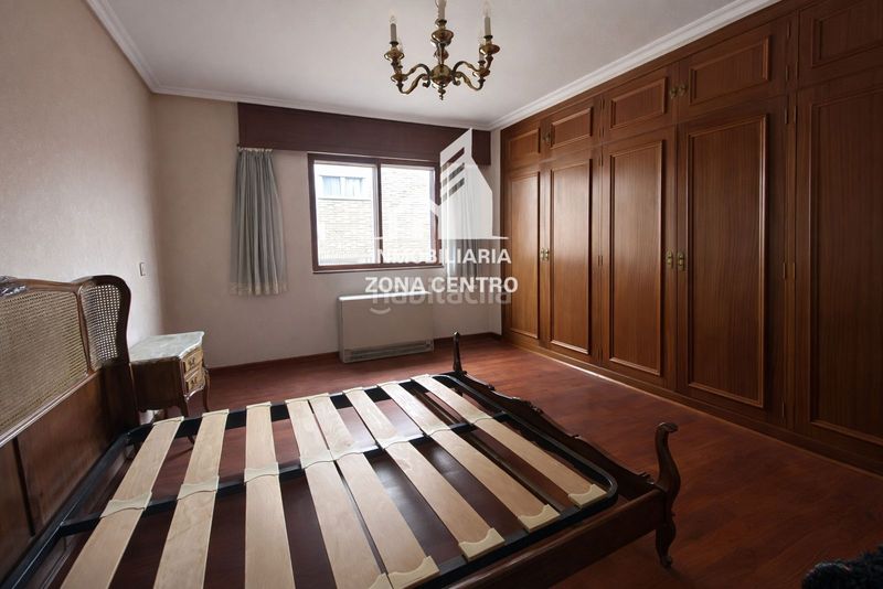 Foto fe7e72cb-35b6-4b9b-97b9-3f32294dede9. Pis amb aparcament a Centro Palencia