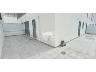 Appartamento in Centro-Calzada-Cabo Noval. Gran piso en venta en planta baja nuevo a estrenar en centrocalz