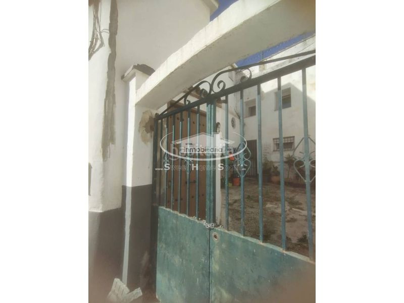 Foto af96d053-96dd-4893-8b1a-5c3e0944f150. Casa a Alcalá de los Gazules