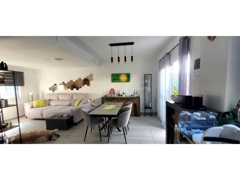 Foto a51ba6c3-7eb3-48b8-916c-17bd712060d4. Casa aparellada amb aparcament piscina a Costa Esuri Ayamonte
