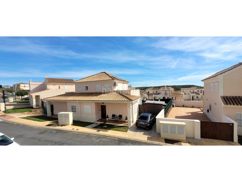 Foto dd421b6a-ef97-4f48-b97c-36eaa698d6cb. Casa aparellada amb aparcament piscina a Costa Esuri Ayamonte