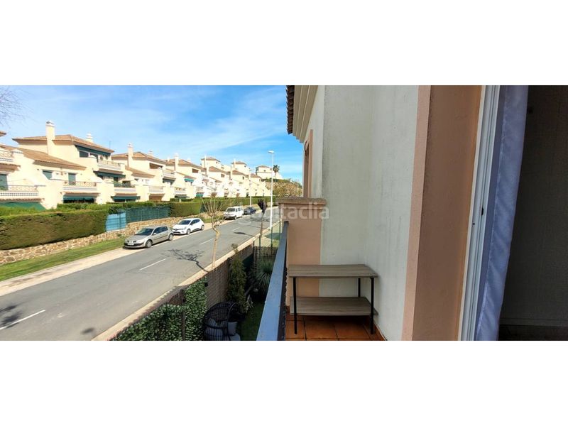 Foto ef6b2c4e-336c-4b03-8dbd-b69613cb539e. Casa aparellada amb aparcament piscina a Costa Esuri Ayamonte