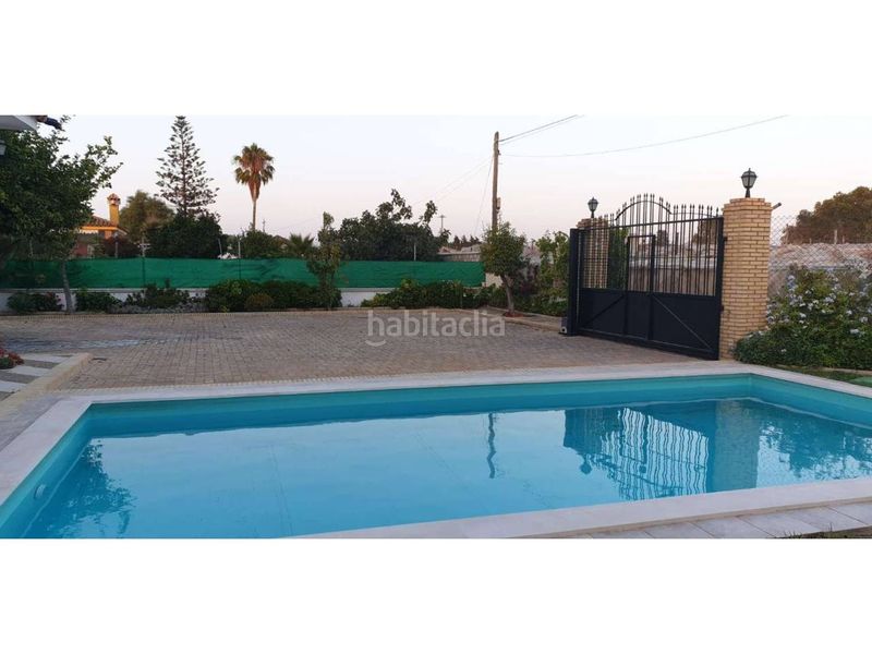 Foto 477be293-a73d-4056-8c3e-9fd359355652. Rent chalet with heating parking in Chipiona norte Chipiona