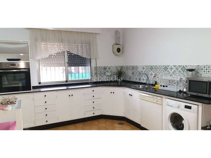 Foto 97e517f5-06a4-4265-b659-ffafdc7ca9c5. Rent chalet with heating parking in Chipiona norte Chipiona