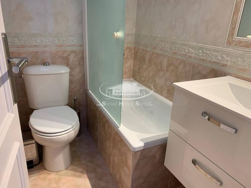 Foto dea13127-b0d1-4454-82cc-045ba4c120a9. Casa adossada a V Centenario-Piletas-Capuchinos Sanlúcar de Barrameda