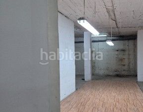 Foto bce0742e-f2db-45f1-9683-9ba73fea2069. Rent business premise in n/a in Ciudad Jardín - Parque Roma Zaragoza