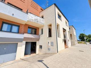 Casa adosada  Calle federico garc�a lorca. Casa adosada en venta en vidreres