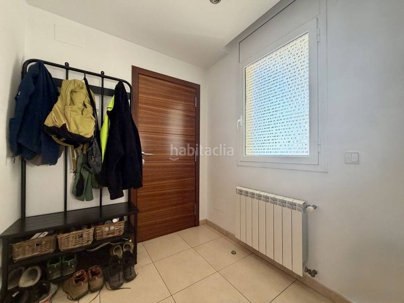 Foto 55ef42b6-67b7-4d14-b95c-c6b2cab9f68b. Casa adosada  en venta en Centre Vidreres