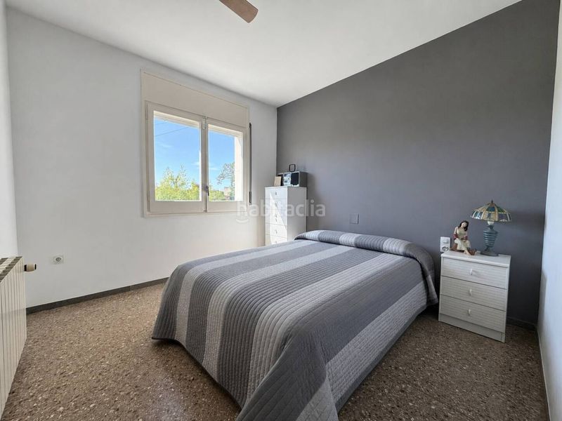 Foto 83a78b0d-81ff-479c-b231-5acd36c688f8. Casa amb aparcament a Llambilles