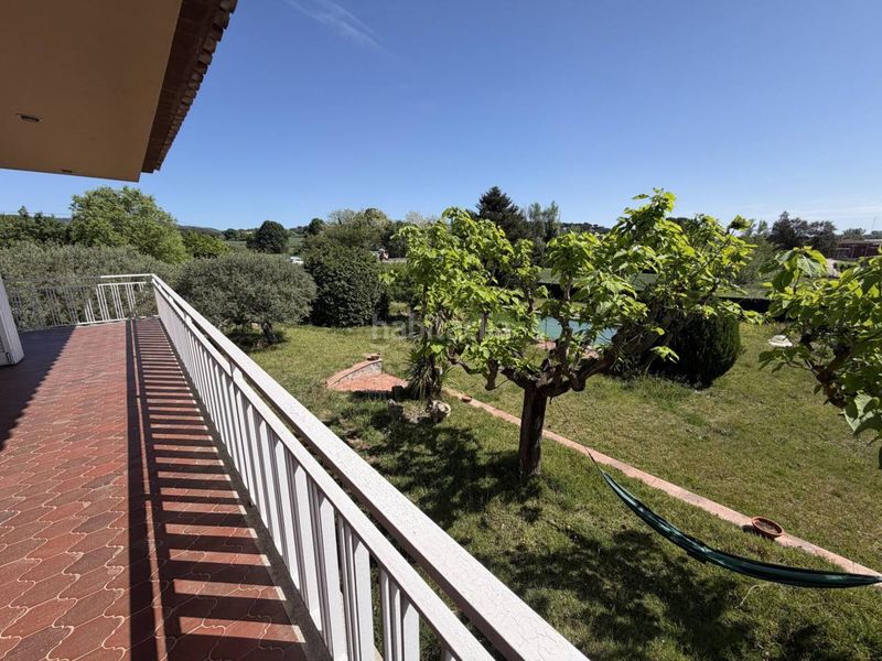 Foto b2080dfb-9f27-4a5a-82e7-06ed3fce59da. Casa amb aparcament a Llambilles