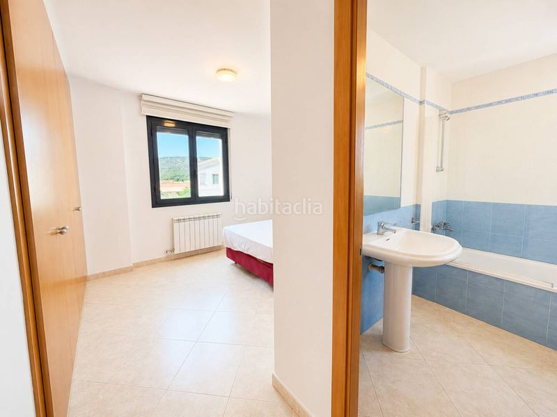 Foto f8d5cda6-793c-4108-a91c-f8d06a632628. Pis amb aparcament a Eixample Sant Feliu de Guíxols