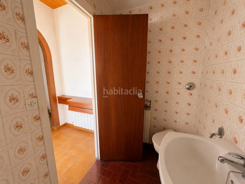 Foto 33f9a350-b74e-455c-b92e-f59121204c1f. Casa amb calefacció a Olot