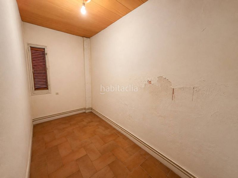 Foto a8dee117-4b39-41e7-afc5-bc1f32b23674. Casa amb calefacció a Olot