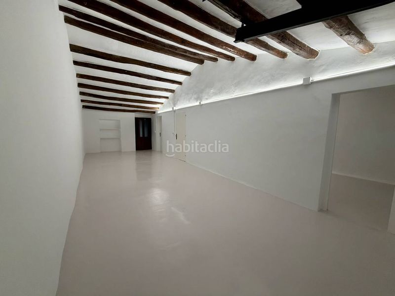 Foto e7b3fdd2-8603-4348-9042-869fcb6c03d2. Casa a Tortellà