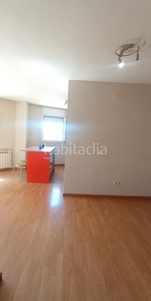 Foto 1237324e-bfca-4176-a73c-d7063d3905ab. Planta baixa amb calefacció aparcament a Òdena
