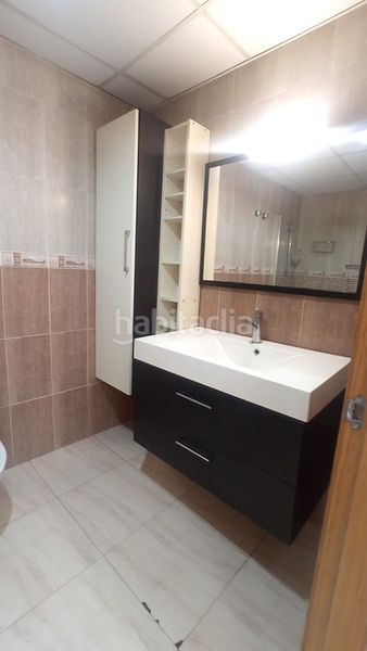 Foto f0e784ca-59d9-40d4-a256-ebc33f53fa15. Planta baixa amb calefacció aparcament a Òdena