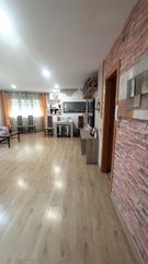 Appartamento in Vilanova del Camí. Pis ampli i lluminós ideal families!!