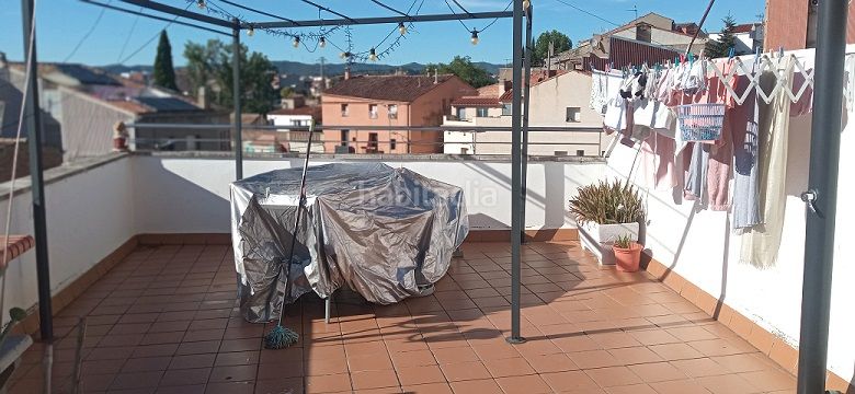 Foto a6a7f81d-7ac1-423d-8c0b-ed8ee1e9eb0a. Dúplex amb calefacció aparcament a Vilanova del Camí