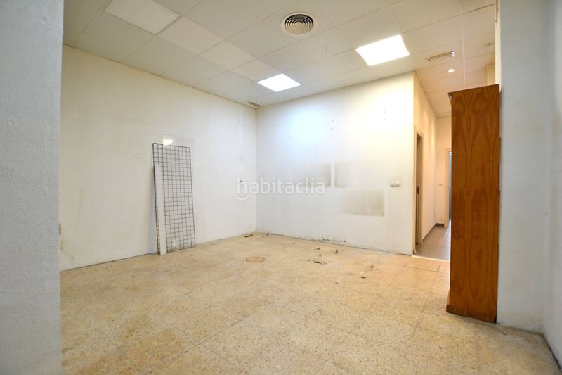 Foto 300377c3-737b-4489-8006-31722a624e48. Local comercial a L´Amistat Valencia