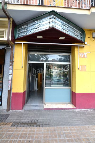 Foto 96b83899-86d2-4a34-a602-9cdde1cdf4d7. Local comercial a L´Amistat Valencia