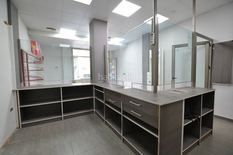 Foto 9e4d1790-489e-4f54-a0c6-e54a79346787. Local comercial a L´Amistat Valencia