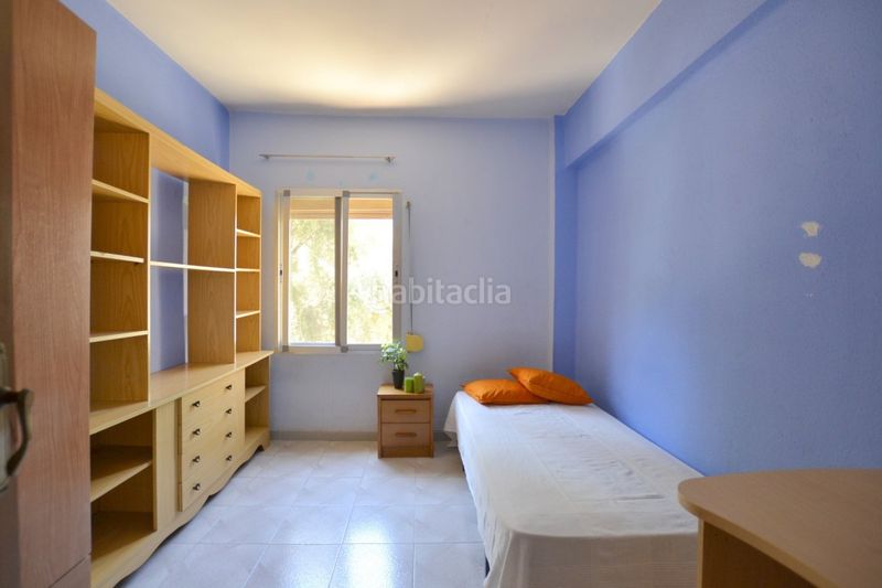 Foto edd8c124-8ce5-4200-8640-eda1b6effed3. Pis a L´Amistat Valencia