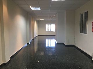 Oficina a Carrer del Doctor Josep Juan Dómine