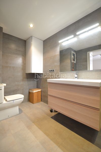 Foto 325309f1-d1d2-4228-b86b-a252c0edc032. Alquiler piso en Barrio de Benimaclet Valencia