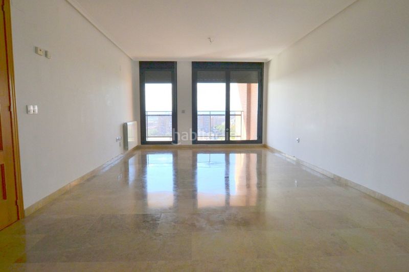 Piso espectacular inmueble con zonas comunes en Ciutat de les Ciències i de les Arts - Justicia Valencia - Imagen 2